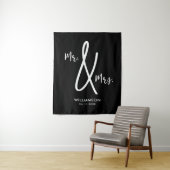 Schwarz-Weiß-Hochzeitshintergrund Mr. & Mrs Custom Wandteppich (Beispiel)