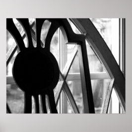 Schwarz-Weiß-Holzstuhl im Kabinenfenster 16x20 Poster