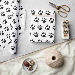 Schwarz-Weiß-Hundepfoten-Druckmuster Geschenkpapier