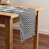 Schwarz-Weiß-Ikat-Plätze Mosaikkunstmuster Kurzer Tischläufer (Beispiel)