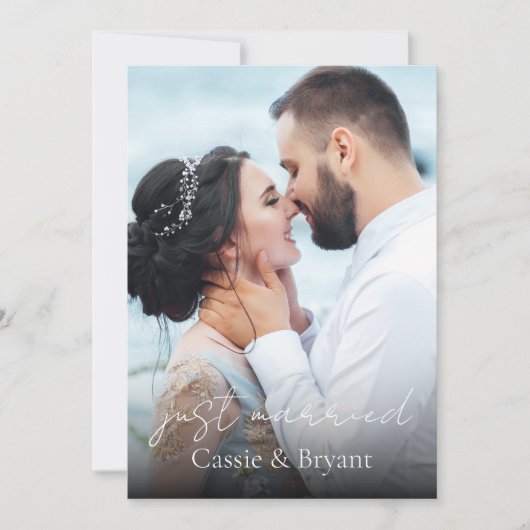 Schwarz-Weiß Just Married Elegantes Hochzeitsfest Ankündigung (Vorderseite)