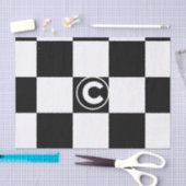 Schwarz-weiß karierte Quadrate Monogramm Initiale Seidenpapier (Handwerk)