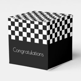 Schwarz-Weiß-Karo Geschenkschachtel