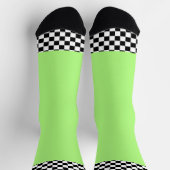 Schwarz + Weiß Karo Saum in Hellgrün Socken (Oben)