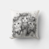 Schwarz-Weiß-Kätzchen mit Bogen und Hüten Kissen (Vorderseite)