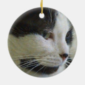 Schwarz-Weiß-Katze auf Keramik Ornament (Hinten)