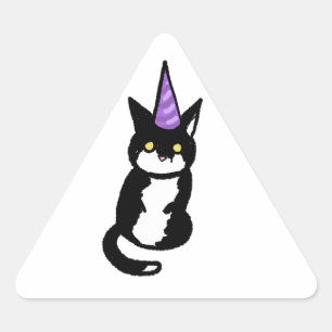 Schwarz-Weiß-Katze-Feier-Sticker Dreieckiger Aufkleber