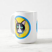 Schwarz-Weiß-Katze-Illustration mit blauen Augen Kaffeetasse (Vorderseite Links)