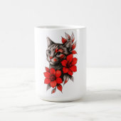 Schwarz-Weiß-Katze mit hellroten Blüten Kaffeetasse (Mittel)