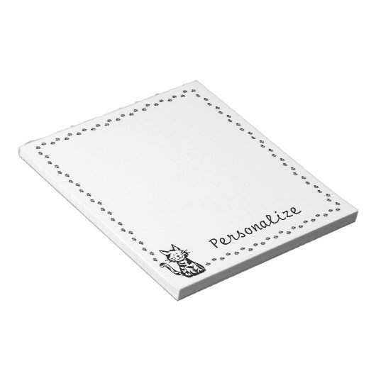 Schwarz-Weiß-Katze mit Paw-Grenze Notizblock (angewinkelt)