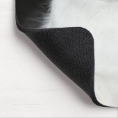 Schwarz-Weiß-Katze-Portrait Mousepad (Ecke)