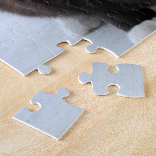 Schwarz-Weiß-Katze Puzzle (Seite)
