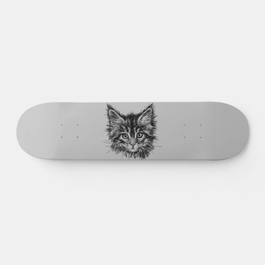 Schwarz-Weiß-Kitten-Gesichter auf Grau Skateboard (Horizontal)