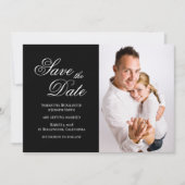 Schwarz-Weiß-Klassik Extravagant-Kalligrafie-Foto Save The Date (Vorderseite)