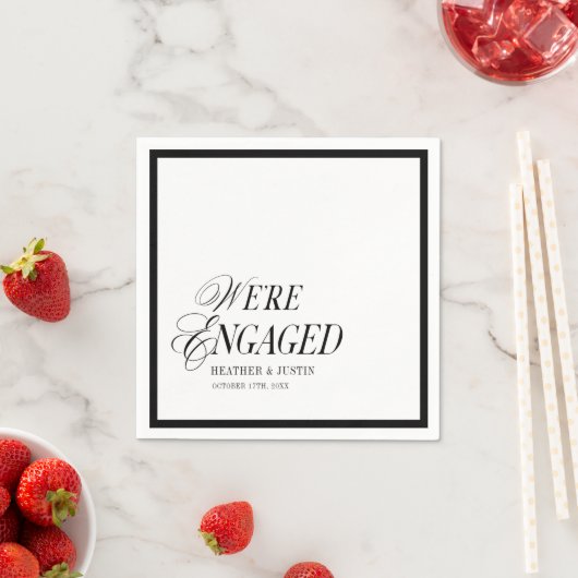 Schwarz-Weiß-Klassik-Format Wir sind Verlobt Serviette (Beispiel)