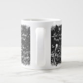 Schwarz-Weiß-Kohle-Schneemann-Let-it-Schnee Jumbo-Tasse (Rückseite)