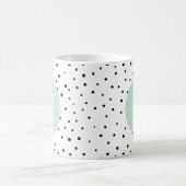 Schwarz-Weiß-Konfetti-Punkte Minze Monogramm-Tasse Kaffeetasse (Mittel)