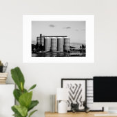 Schwarz-Weiß-Körner-Silos Poster (Heimbüro)