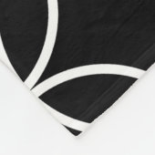 Schwarz-Weiß-Kreis Diamantblätter Muster Fleecedecke (Ecke)