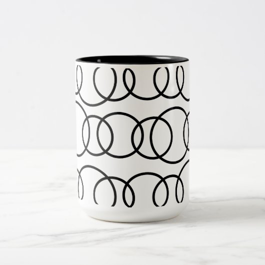Schwarz-Weiß-Kreise Blubmuster Zweifarbige Tasse (Mittel)