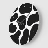 Schwarz-Weiß-Kuh-Druckmuster. Große Wanduhr (Winkel)