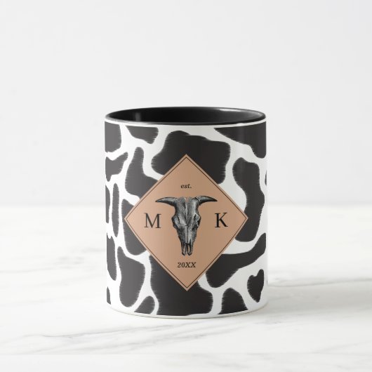 Schwarz-Weiß-Kuh-Spot Tiermuster Monogramm Tasse (Zentrum)