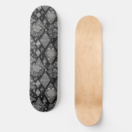 Schwarz-Weiß-Lacy-Diamanten Skateboard