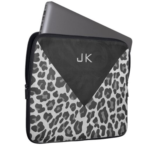 Schwarz-Weiß-Leopard-Printwerbung für Monogramm Laptopschutzhülle (Vorne Rechts)