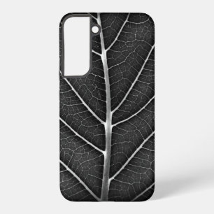 Schwarz-weiß leuchtendes Blatt Nahaufnahme Samsung Galaxy Hülle
