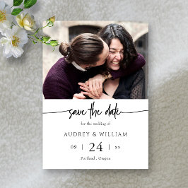 Schwarz-Weiß-Liebe-Geschichte: Modernes Hochzeitss Save The Date