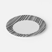 Schwarz-Weiß-Linien Pappteller (Schrägansicht)