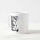 Schwarz-Weiß-Lion Kaffeetasse (Vorderseite Links)
