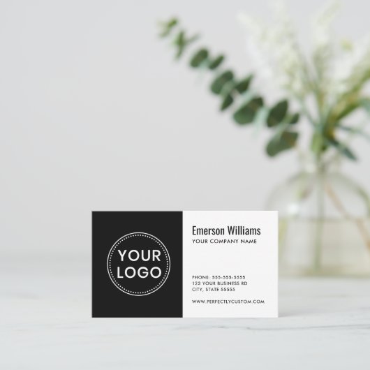 Schwarz-Weiß-Logo modern minimalistisch Visitenkarte (Stehend Vorderseite)
