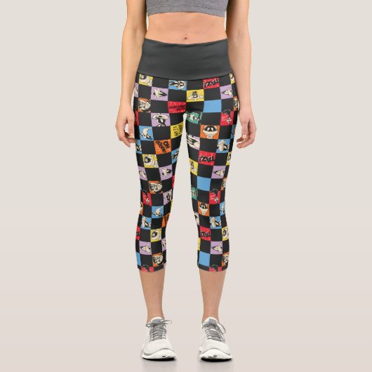 Schwarz-Weiß-LOONEY TUNES™ in bunten Schachbretter Capri Leggings (Vorderseite)