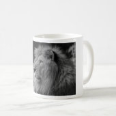 Schwarz-Weiß-Löwe - Wildtier Kaffeetasse (VorderseiteRechts)