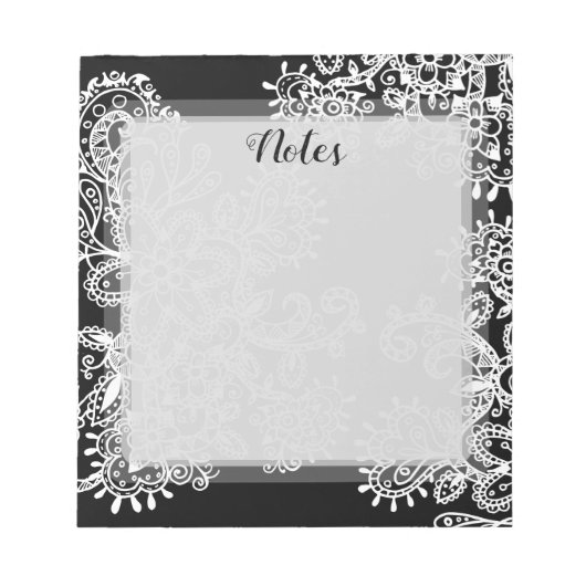 Schwarz-Weiß-Mandala-Blume handgezeichnet Doodle Notizblock (Vorderseite)