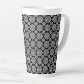 Schwarz-Weiß-Mandala-Design Milchtasse (Rechte Ecke)