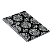 Schwarz-Weiß-Mandala-Design Notizblock (Rechte Seite)