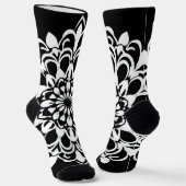 Schwarz-Weiß-Mandala-Design Socken (Gewinkelt)
