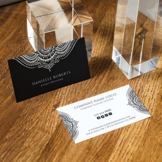 Schwarz-Weiß Mandala umgekehrte Farben Visitenkarte