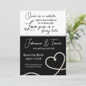 Schwarz-Weiß-Märchen Hochzeit speichern das Datum Einladung (Stehend Vorderseite)