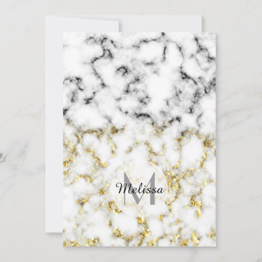 Schwarz-Weiß-Marmor-Gold-Funkelflake Monogram Einladung (Vorderseite)