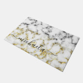 Schwarz-Weiß-Marmor-Individuelle Name Fußmatte (Schrägansicht)