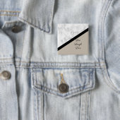 Schwarz-Weiß-Marmor mit schwarzer Linie und Tan Button (Beispiel)