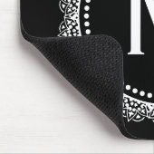 Schwarz-Weiß-Medaillon-Custom-Initial Mousepad (Ecke)