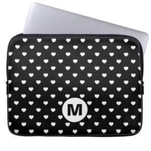 Schwarz-Weiß-Mini-Herzen-Muster-Monogramm Laptopschutzhülle