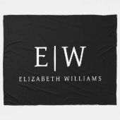 Schwarz-Weiß-Minimalistisch-Modern-Monogramm Fleecedecke (Vorderseite (Horizontal))