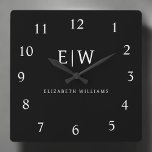 Schwarz-Weiß-Minimalistisch-Modern-Monogramm Quadratische Wanduhr<br><div class="desc">Die Minimalistische Monogram Kollektion Schwarz/Weiß: Einfache Einfachheit und Eleganz in unseren minimalistischen Designs, die so gestaltet sind, dass sie Ihren Stil mühelos erweitern. Diese Kollektion wurde mit einem scharfen Blick für moderne Ästhetik gestaltet und weist elegante Schwarz-Weiß-Designs auf, die durch personalisierte Monogramme noch verstärkt werden. Von der schicken Schreibwaren bis...</div>