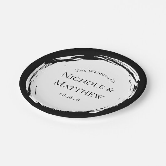 Schwarz-Weiß-Minimalistische Hochzeit Pappteller (Schrägansicht)