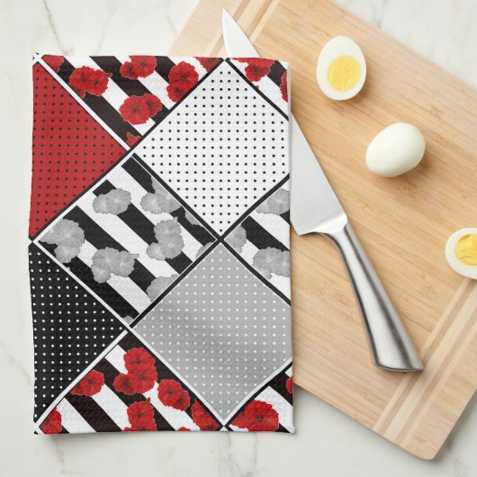 Schwarz-weiß mit rotem Retro-Patchwork Geschirrtuch (Viertel Falte)